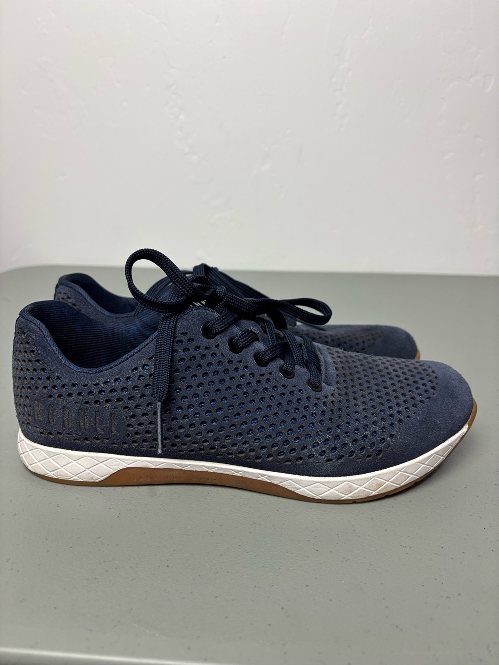 NOBULL Men's Navy Perforated Lace-Up Casual Sneaker Trainer Gym Workout M9/W10.5